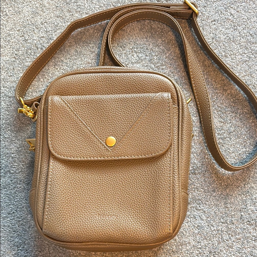 Minooy crossbody